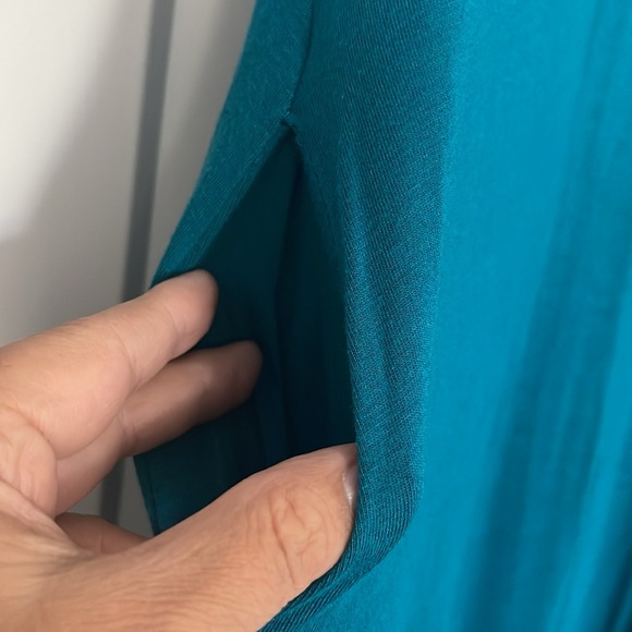 Size Large dress - Picture 4 of 4